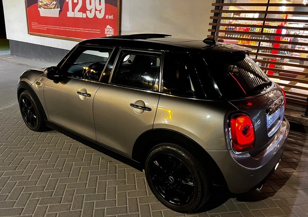 MINI ONE cena 50400 przebieg: 47000, rok produkcji 2016 z Brzeziny małe 352